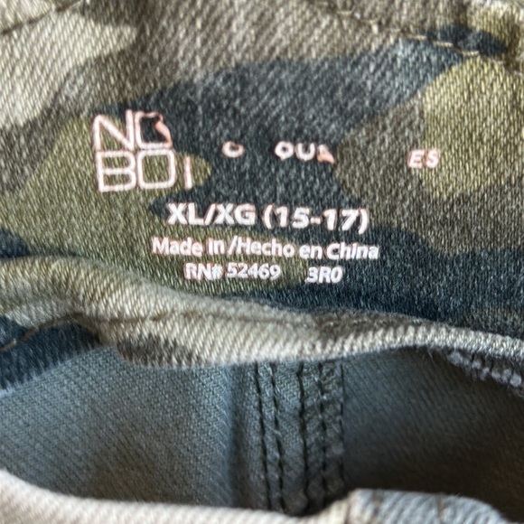 No Boundaries ‘80s style green camo overalls, size XL 15–17) - Picture 5 of 7